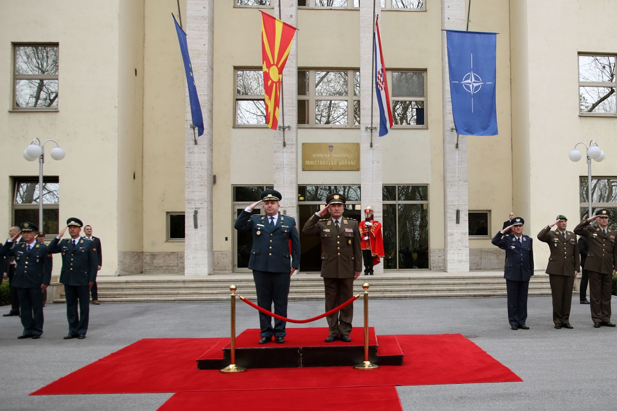 https://www.morh.hr/wp-content/gallery/nacelnik-glavnog-stozera-armije-makedonije-u-posjeti-hrvatskoj/ngs_amk_12042018_02.jpg