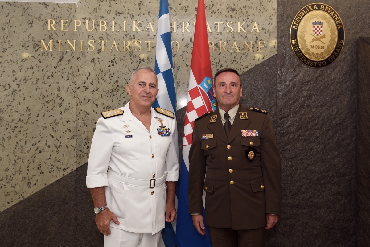https://www.morh.hr/wp-content/gallery/nacelnik-glavnog-stozera-oruzanih-snaga-helenske-republike-u-hrvatskoj/izaslanstvo_helenske_republike_u_posjetu_morh-u_19092018_18.jpg