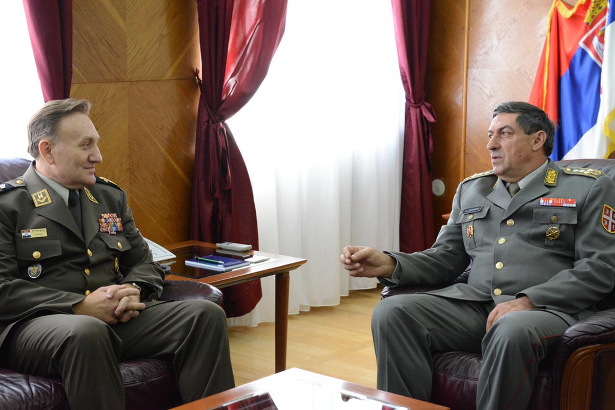 https://www.morh.hr/wp-content/gallery/nacelnik-glavnog-stozera-osrh-u-sluzbenom-posjetu-srbiji/lovric_05092013_01.jpg