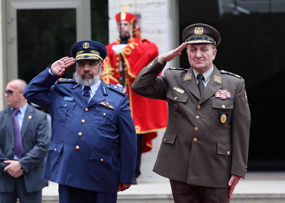 https://www.morh.hr/wp-content/gallery/nacelnik-gs-os-drzave-katar-u-posjetu-oruzanim-snagama-rh/ngs_k_12062014_4.jpg