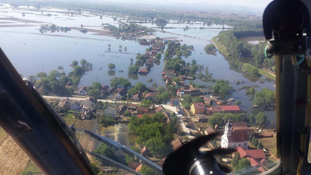 https://www.morh.hr/wp-content/gallery/najnovije-snimke-iz-zraka-poplavljenih-podrucja-slavonije/slavonija_27052014_04.jpg