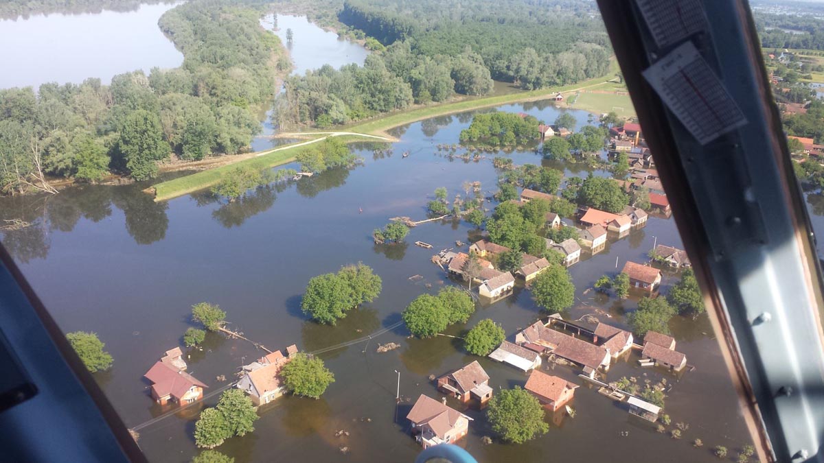 https://www.morh.hr/wp-content/gallery/najnovije-snimke-iz-zraka-poplavljenih-podrucja-slavonije/slavonija_27052014_05.jpg