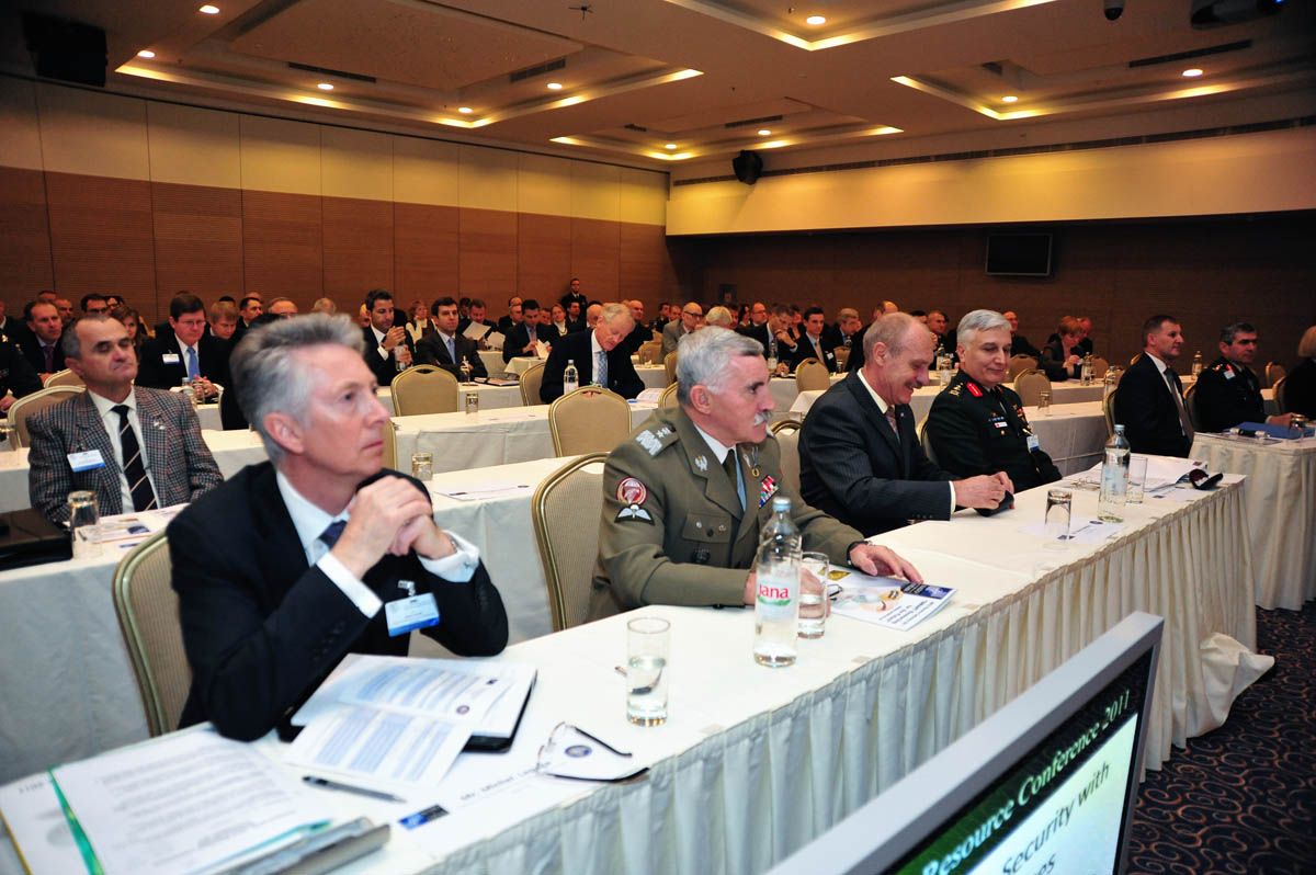 https://www.morh.hr/wp-content/gallery/nato-resource-conference-16112011/nato_resource_conference_16112011_08.jpg
