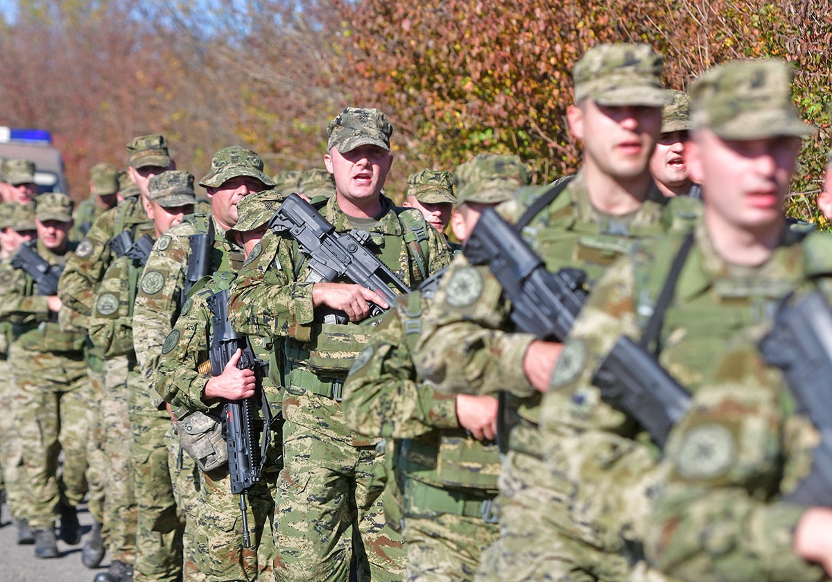 https://www.morh.hr/wp-content/gallery/novo-poglavlje-hv-a-nosi-poruku-buducnost-pripada-hrabrima/hodnja_zss_27102019_03.jpg