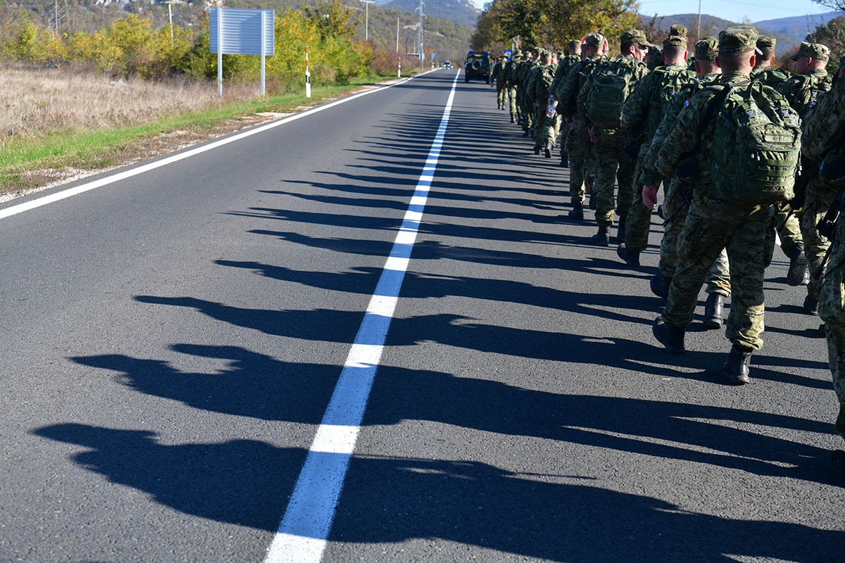 https://www.morh.hr/wp-content/gallery/novo-poglavlje-hv-a-nosi-poruku-buducnost-pripada-hrabrima/hodnja_zss_27102019_22.jpg