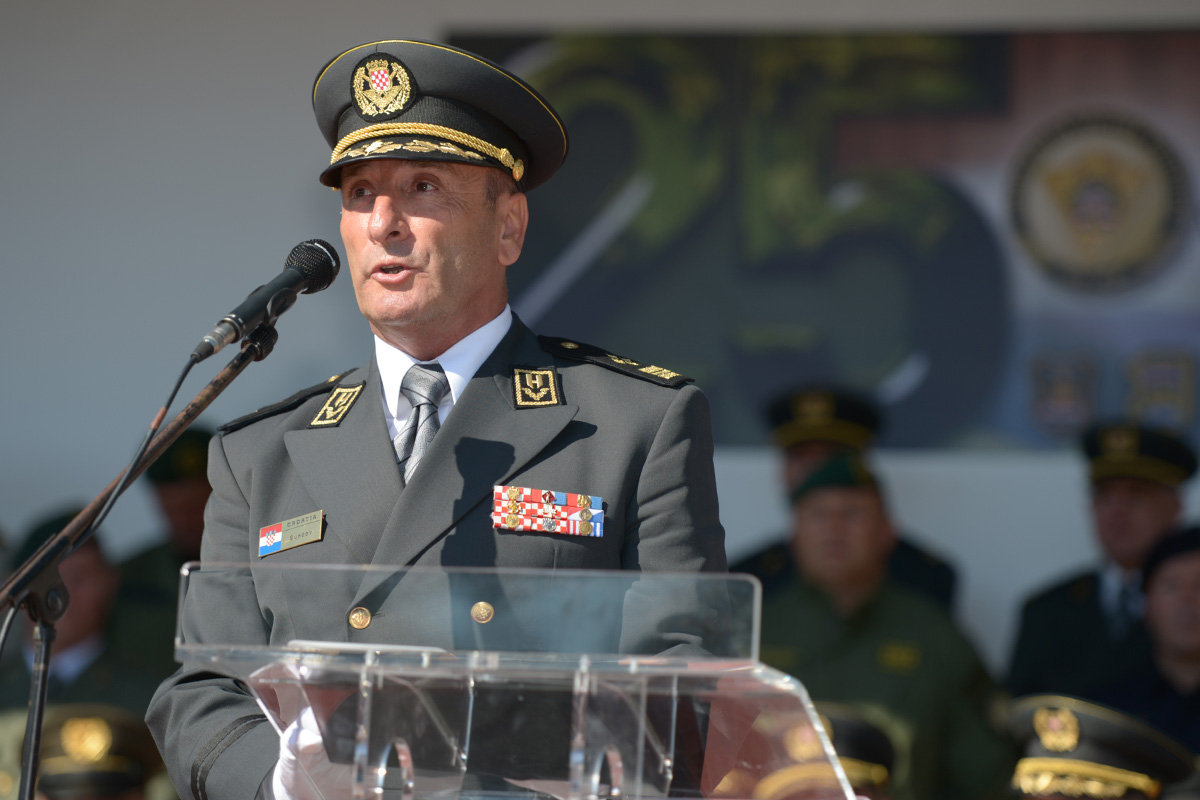 https://www.morh.hr/wp-content/gallery/obiljezavanje-25-obljetnice-osnivanja-vojne-policije-os-rh/0013_160824_25_obljet_vp_osrh.jpg