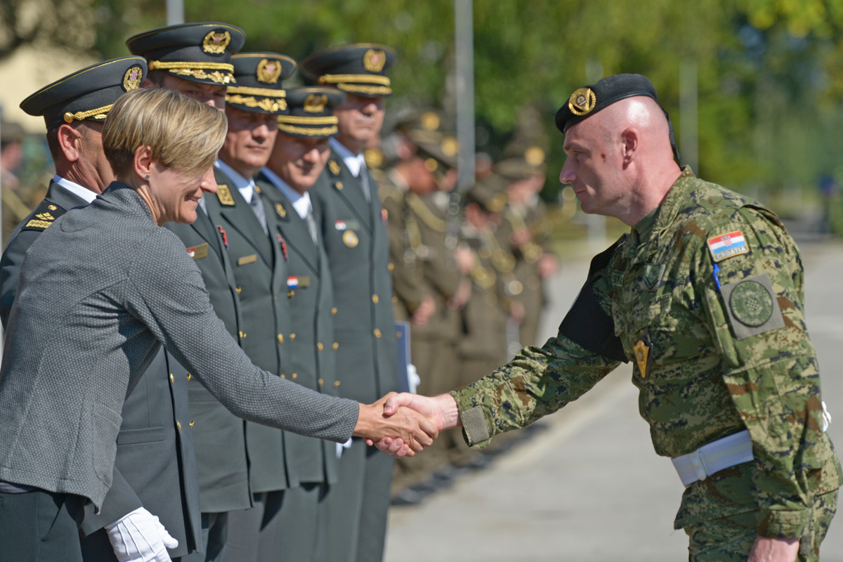 https://www.morh.hr/wp-content/gallery/obiljezavanje-25-obljetnice-osnivanja-vojne-policije-os-rh/0021_160824_25_obljet_vp_osrh.jpg