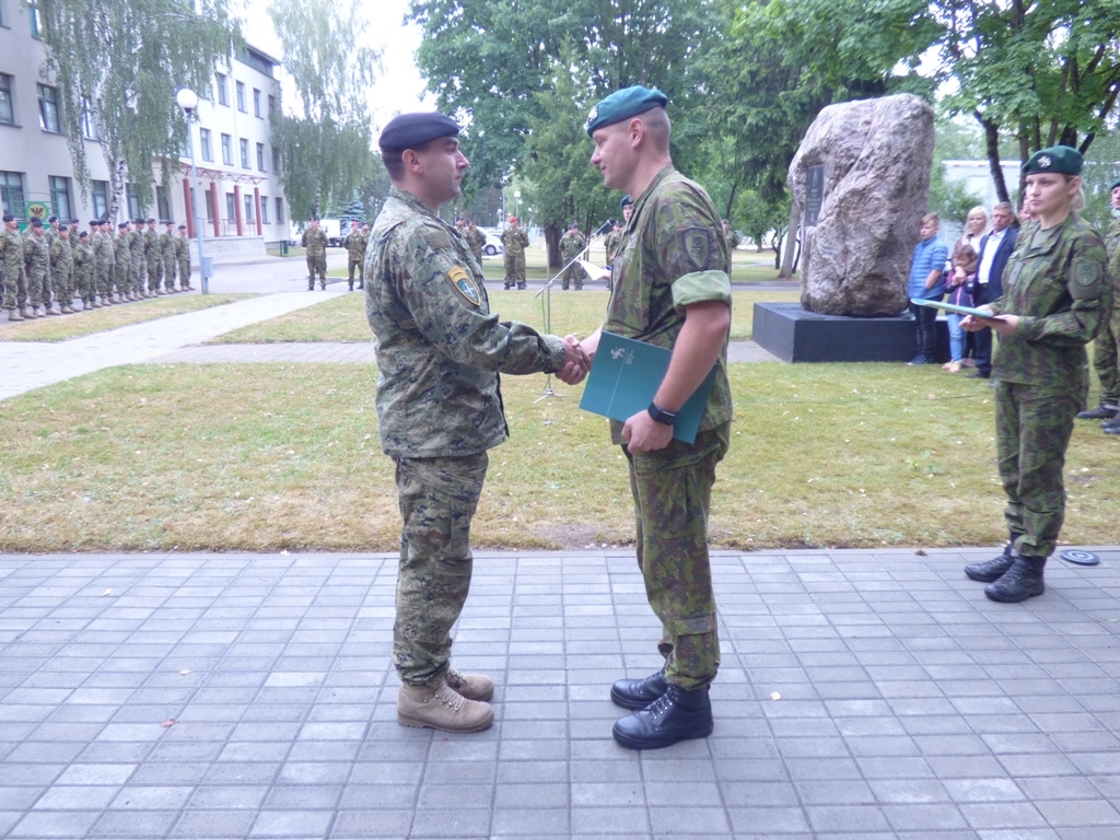 https://www.morh.hr/wp-content/gallery/obiljezen-zavrsetak-sudjelovanja-u-nato-aktivnosti-efp-u-litvi/25062018-dodjela-medalja-12.jpg