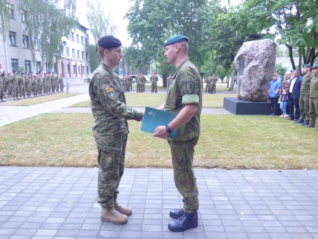 https://www.morh.hr/wp-content/gallery/obiljezen-zavrsetak-sudjelovanja-u-nato-aktivnosti-efp-u-litvi/25062018-dodjela-medalja-13.jpg