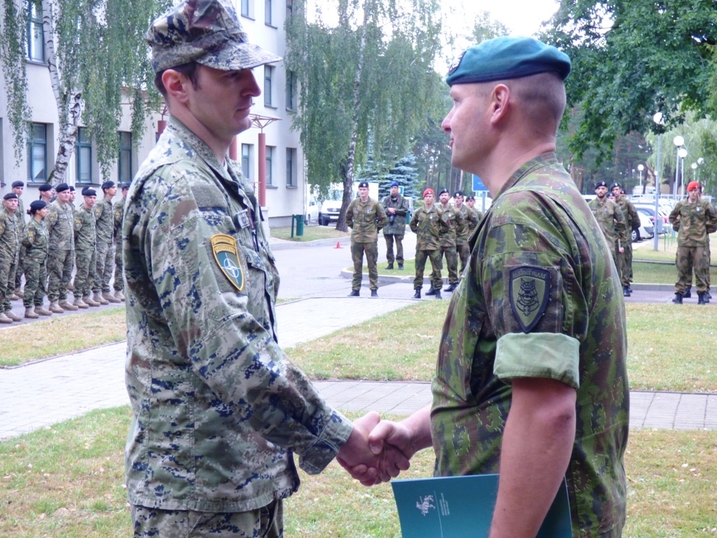 https://www.morh.hr/wp-content/gallery/obiljezen-zavrsetak-sudjelovanja-u-nato-aktivnosti-efp-u-litvi/25062018-dodjela-medalja-15.jpg