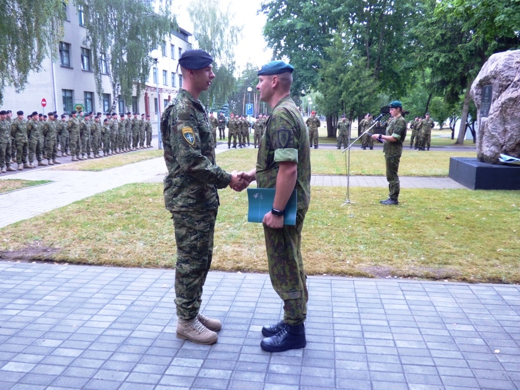 https://www.morh.hr/wp-content/gallery/obiljezen-zavrsetak-sudjelovanja-u-nato-aktivnosti-efp-u-litvi/25062018-dodjela-medalja-19.jpg