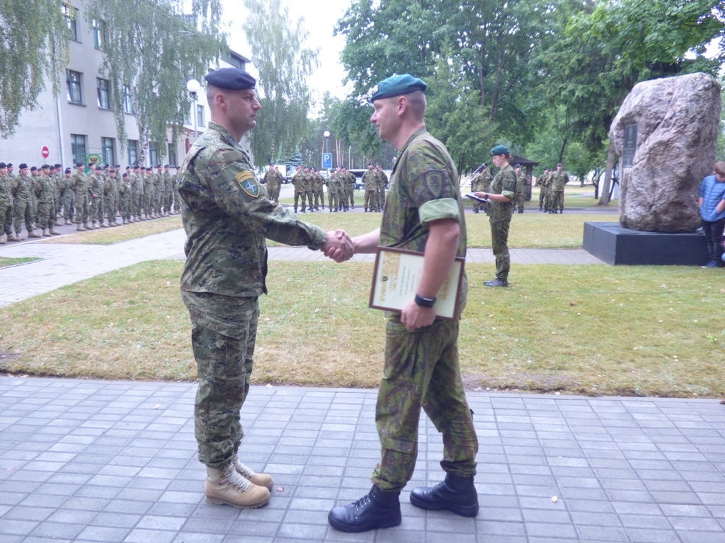 https://www.morh.hr/wp-content/gallery/obiljezen-zavrsetak-sudjelovanja-u-nato-aktivnosti-efp-u-litvi/25062018-dodjela-medalja-9.jpg