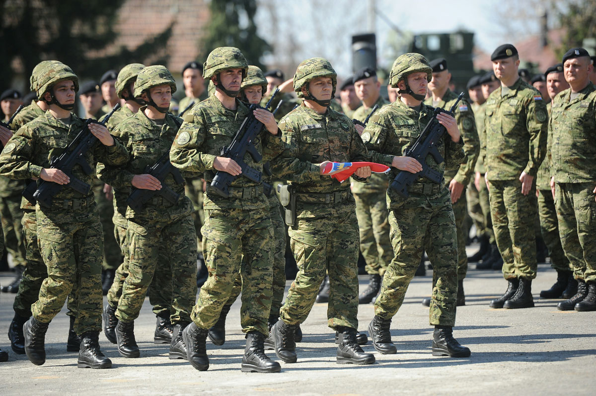 https://www.morh.hr/wp-content/gallery/obiljezena-10-obljetnica-gardijske-oklopno-mehanizirane-brigade-2/gombr_125427.jpg
