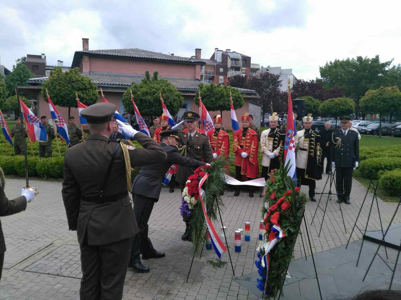 https://www.morh.hr/wp-content/gallery/obiljezena-26-obljetnica-3-gardijske-brigade/3.gardijska_29042017_04.jpg