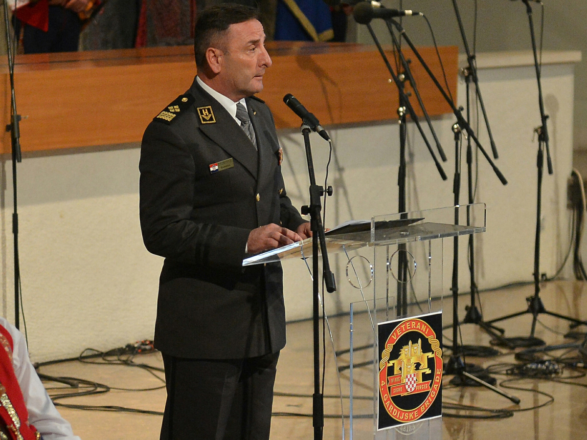 https://www.morh.hr/wp-content/gallery/obiljezena-26-obljetnica-4-gardijske-brigade/pauci_28042017_jk_28.jpg