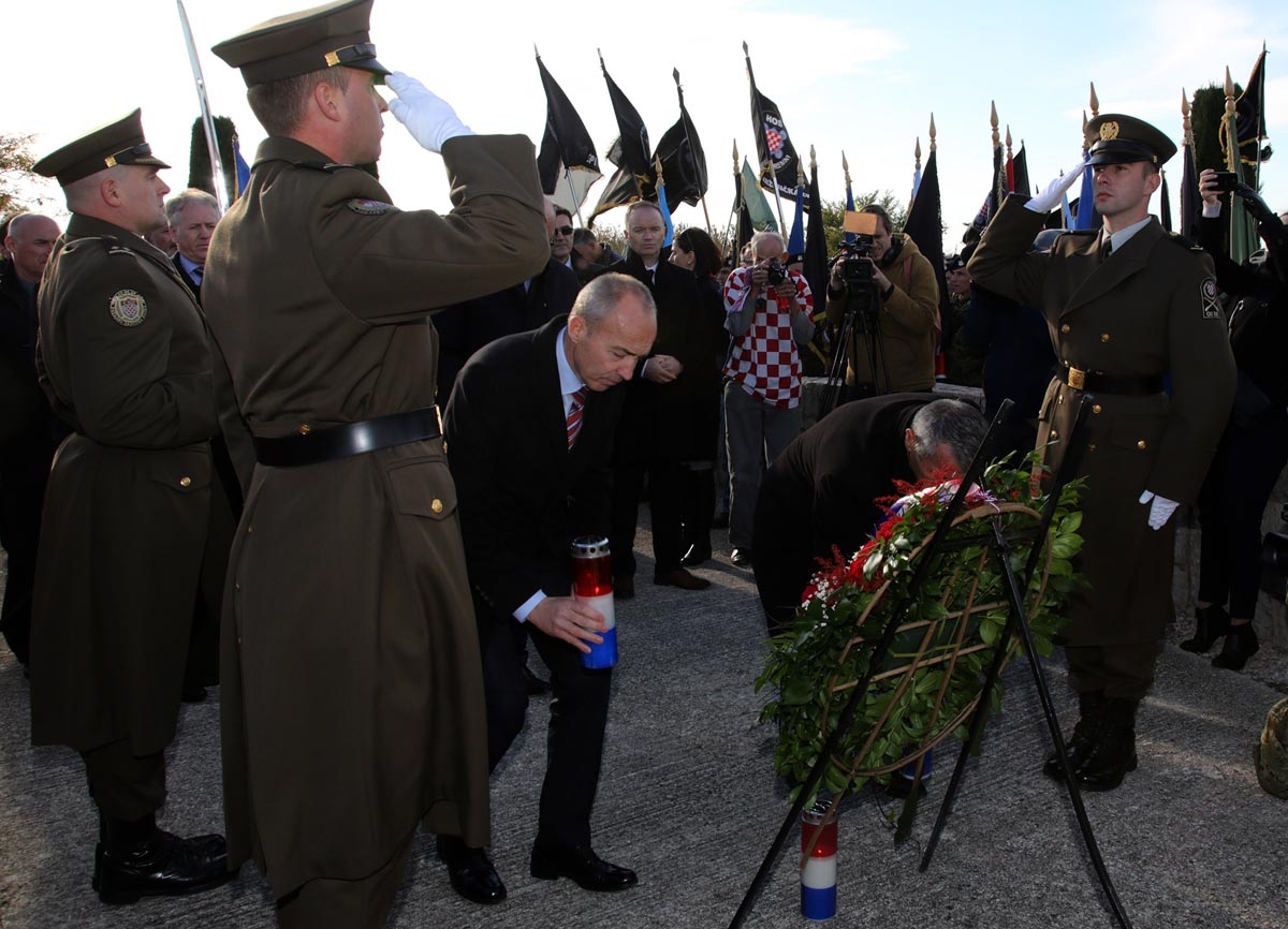 https://www.morh.hr/wp-content/gallery/obiljezena-26-obljetnica-stradanja-skabrnje-u-domovinskom-ratu/skrabnja_181117_36.jpg