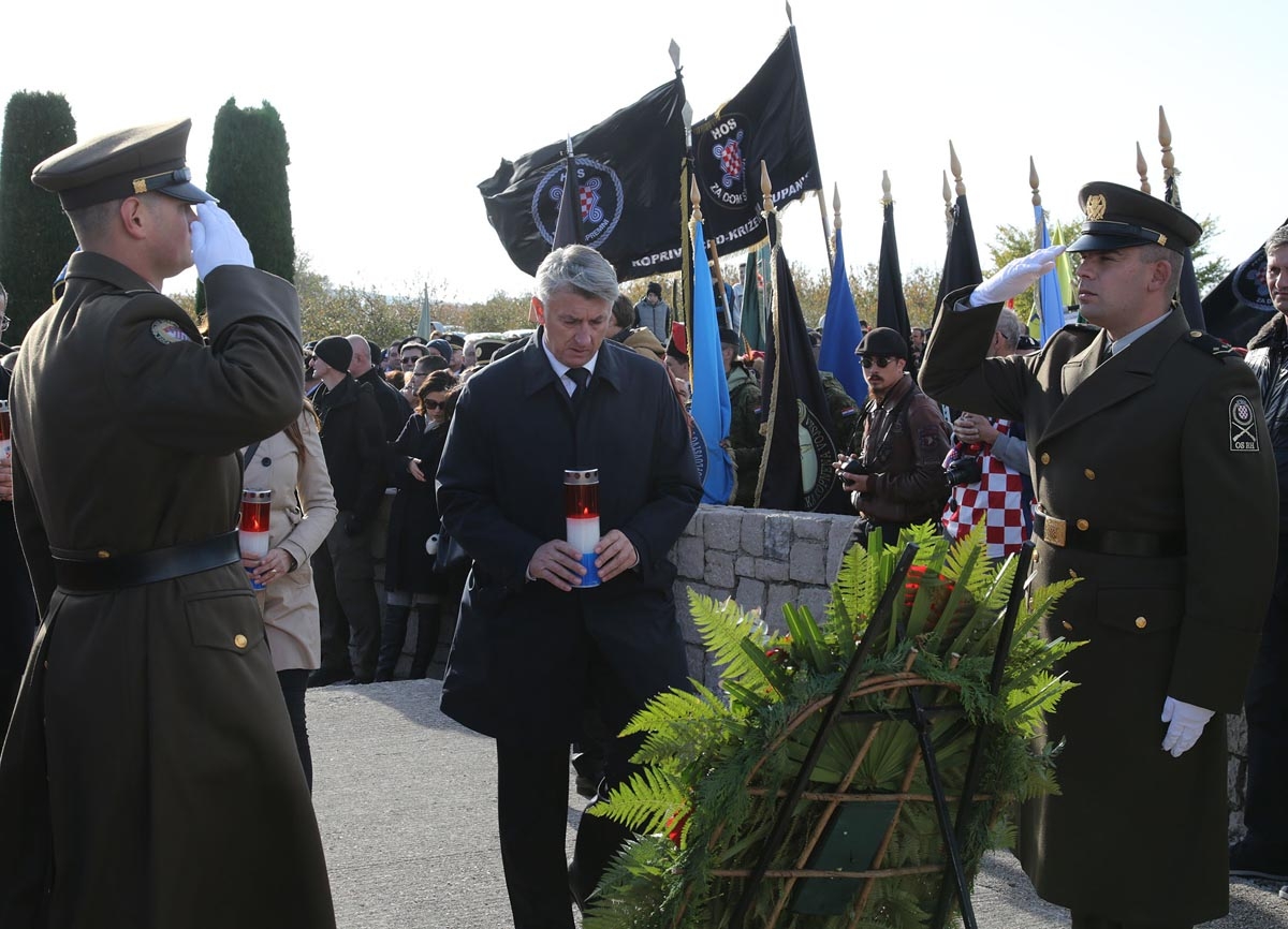 https://www.morh.hr/wp-content/gallery/obiljezena-26-obljetnica-stradanja-skabrnje-u-domovinskom-ratu/skrabnja_181117_41.jpg