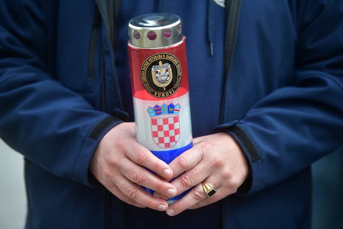 https://www.morh.hr/wp-content/gallery/obiljezena-27-obljetnica-9-gardijske-brigade-i-bojne-vukovi/obljetnica_vukova_08112019_07.jpg