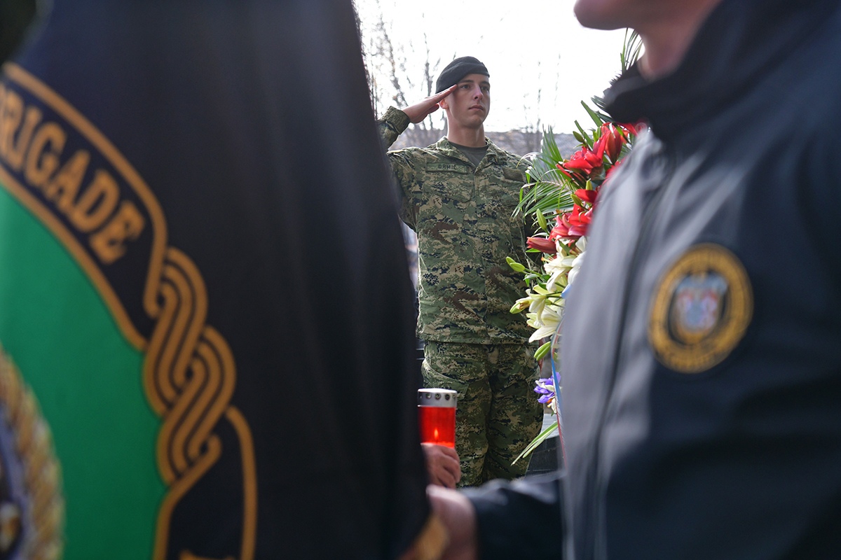 https://www.morh.hr/wp-content/gallery/obiljezena-27-obljetnica-9-gardijske-brigade-i-bojne-vukovi/obljetnica_vukova_08112019_13.jpg