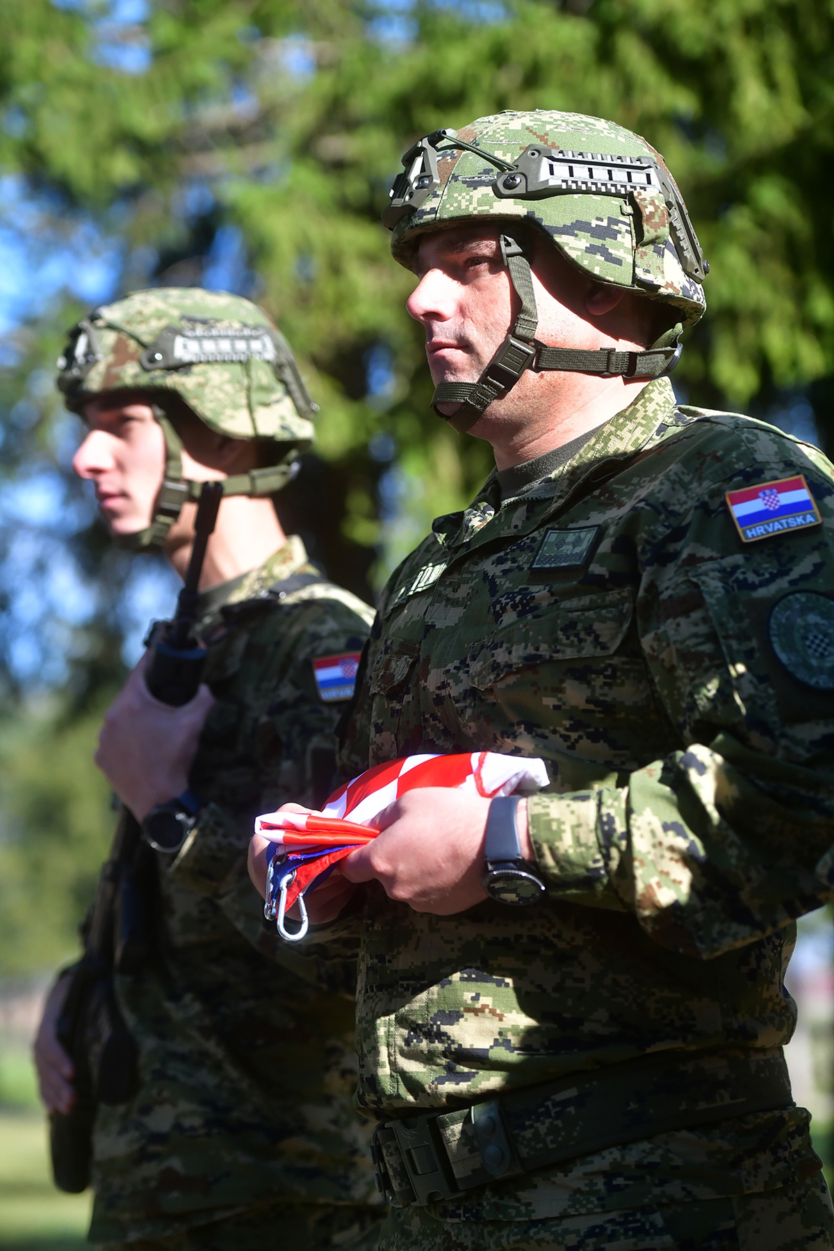 https://www.morh.hr/wp-content/gallery/obiljezena-27-obljetnica-9-gardijske-brigade-i-bojne-vukovi/obljetnica_vukova_08112019_22.jpg