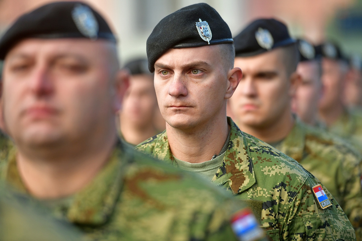 https://www.morh.hr/wp-content/gallery/obiljezena-27-obljetnica-9-gardijske-brigade-i-bojne-vukovi/obljetnica_vukova_08112019_42.jpg