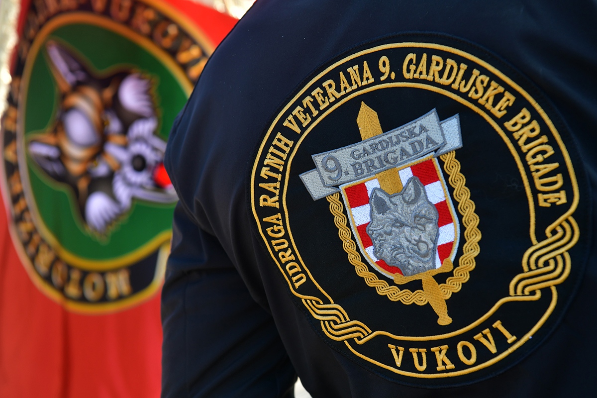 https://www.morh.hr/wp-content/gallery/obiljezena-27-obljetnica-9-gardijske-brigade-i-bojne-vukovi/obljetnica_vukova_08112019_53.jpg