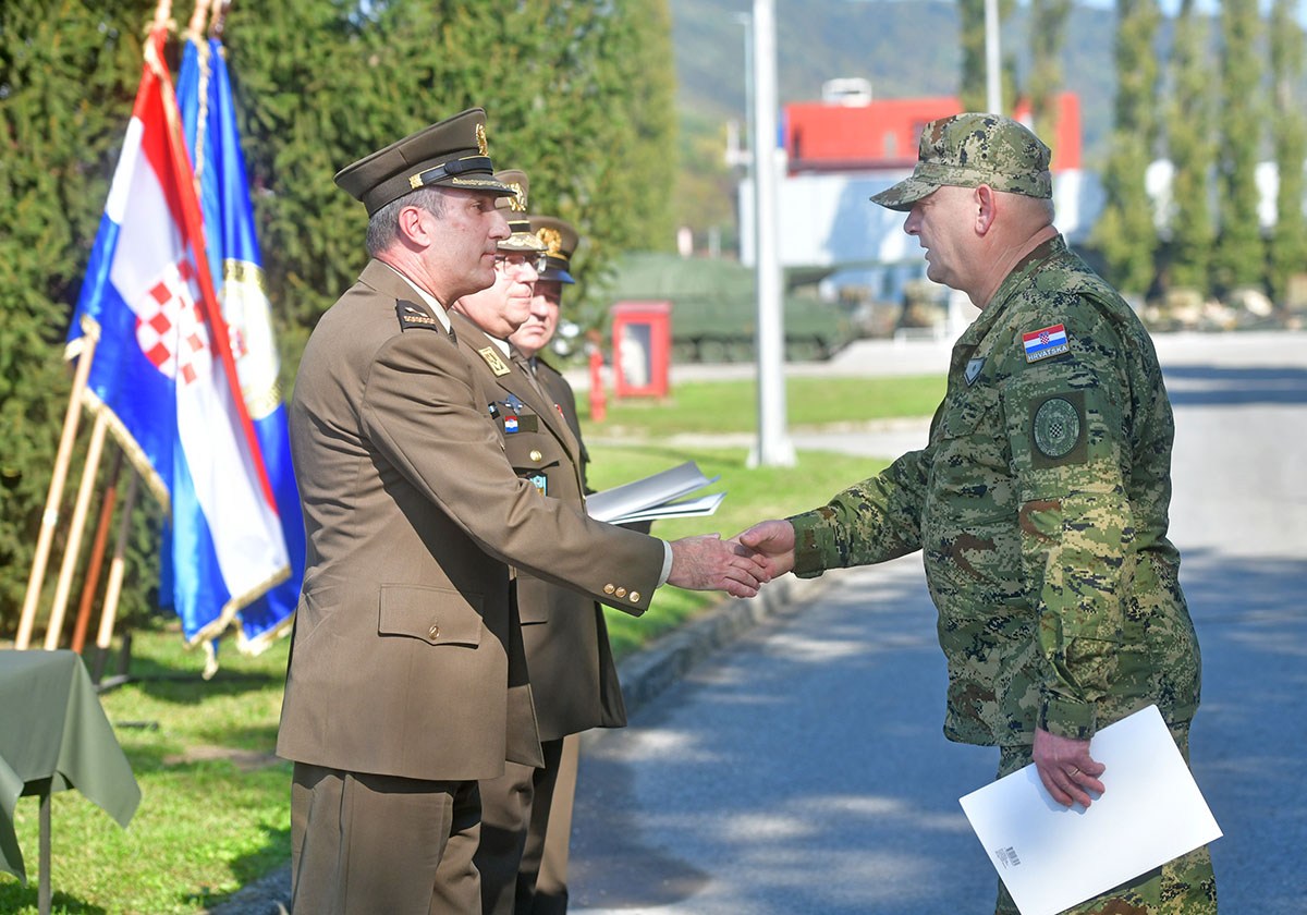 https://www.morh.hr/wp-content/gallery/obiljezena-28-obljetnica-remontnog-zavoda/remontni_zavod_15102019_14.jpg
