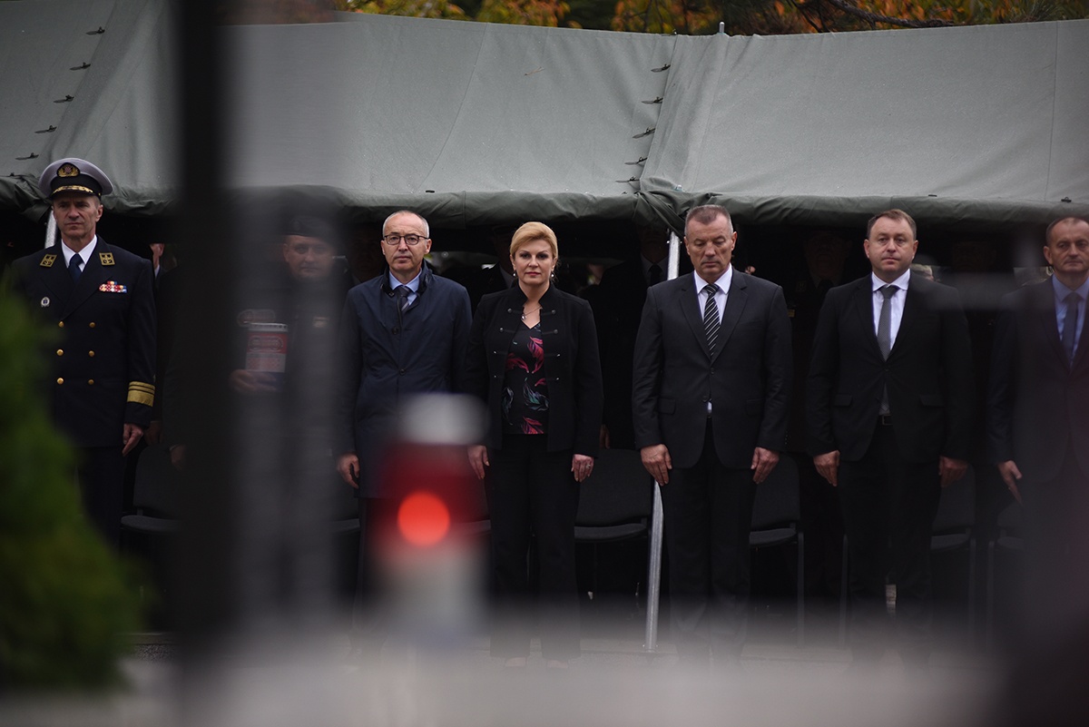 https://www.morh.hr/wp-content/gallery/obiljezena-29-obljetnica-ustrojavanja-1-gbr-tigrovi-i-bojne-tigrovi/obljetnica_tigrovi_05112019_10.jpg