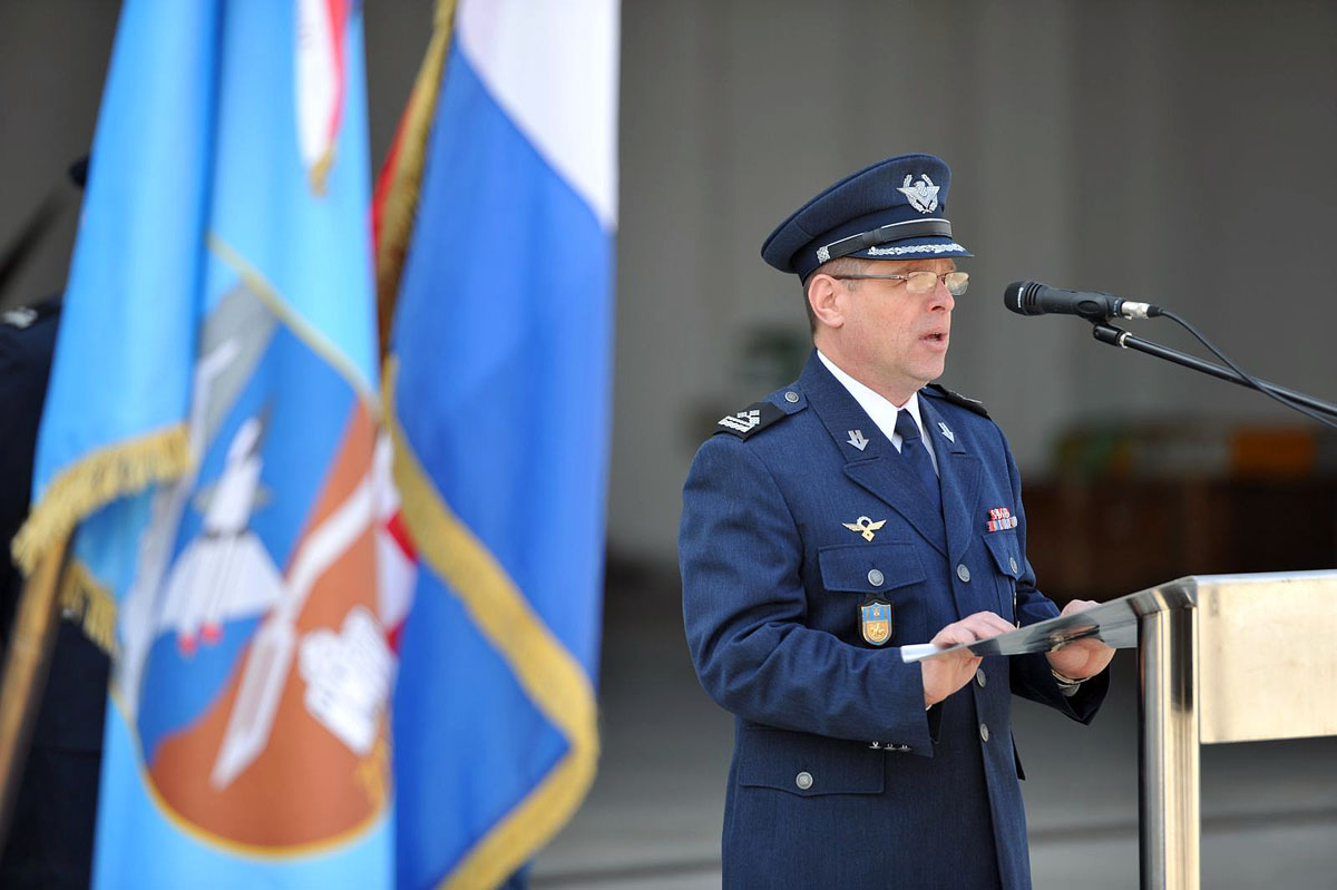 https://www.morh.hr/wp-content/gallery/obiljezena-obljetnica-osnutka-93-zrakoplovne-baze/93_zb_oblj_20032015_07.jpg