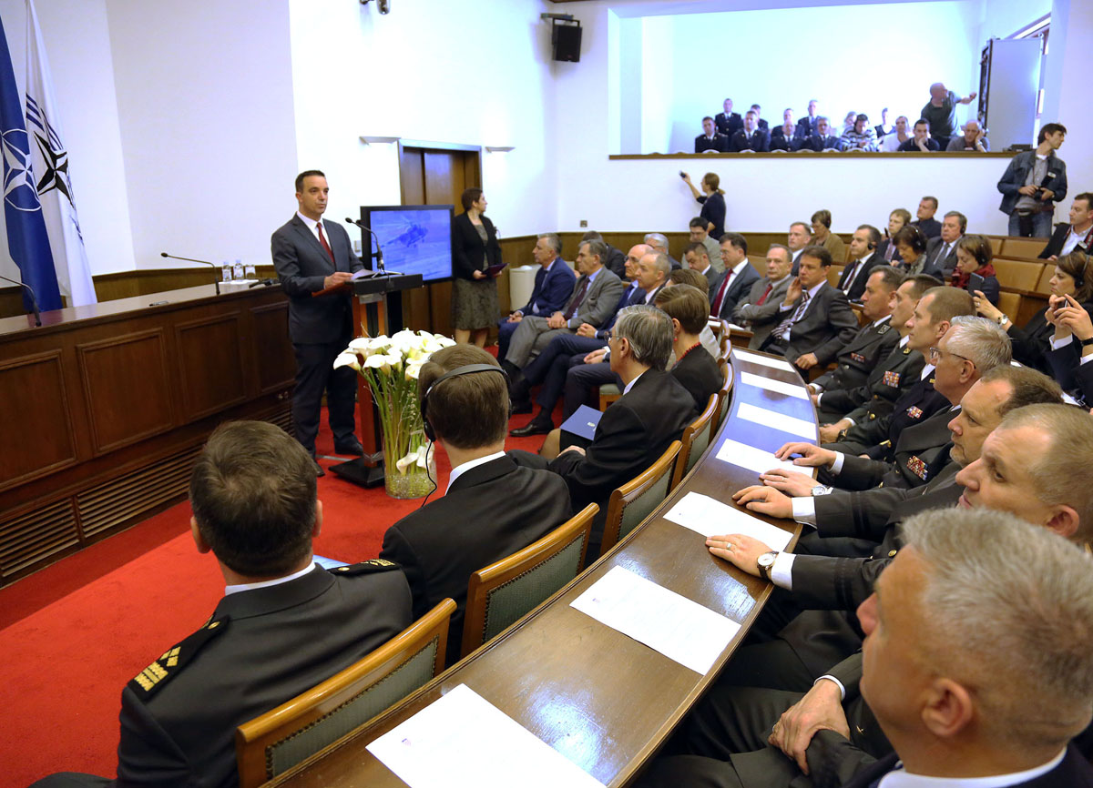 https://www.morh.hr/wp-content/gallery/obiljezena-sedma-obljetnica-ulaska-republike-hrvatske-u-nato/nato_07042016_02.jpg