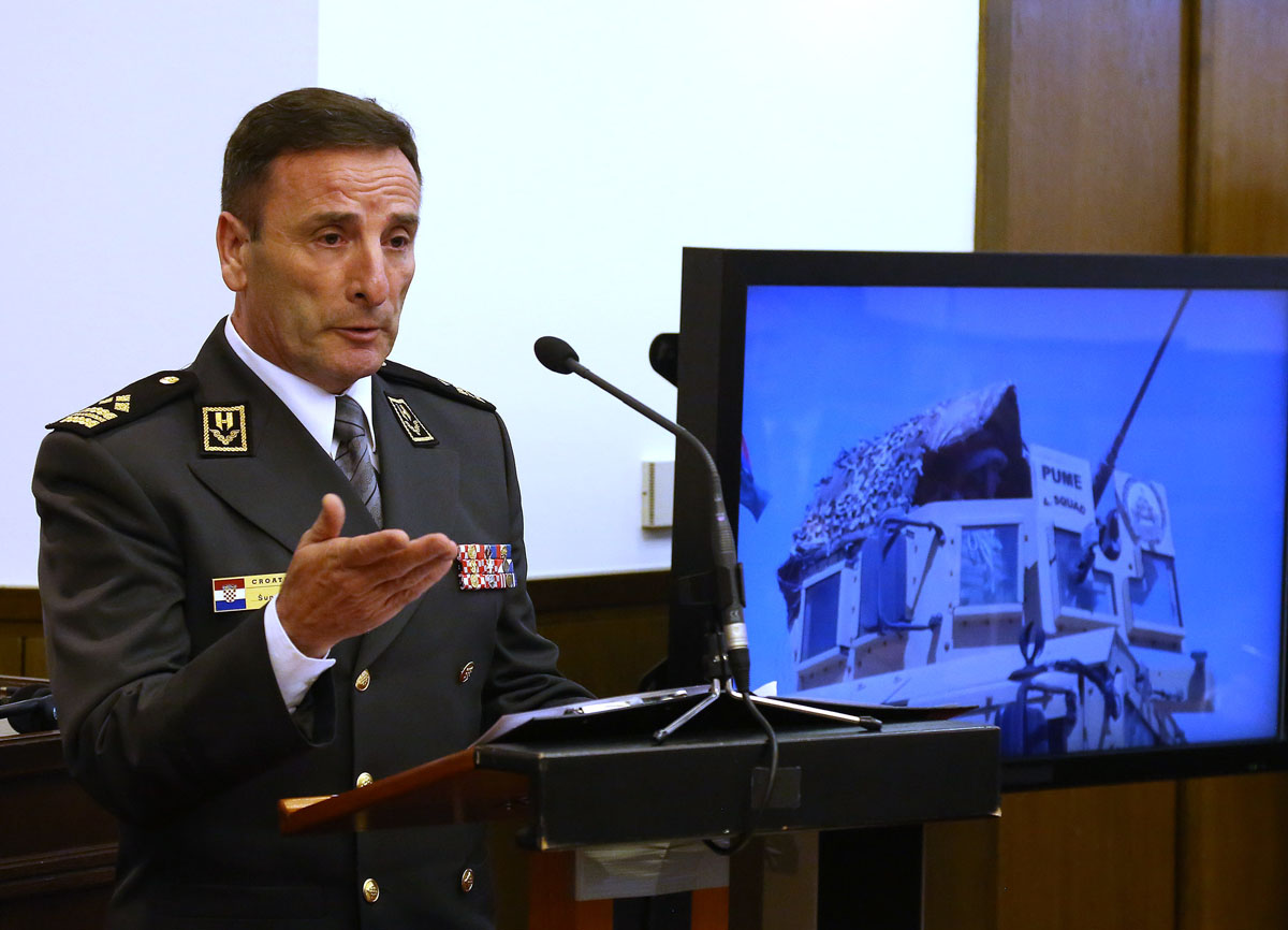 https://www.morh.hr/wp-content/gallery/obiljezena-sedma-obljetnica-ulaska-republike-hrvatske-u-nato/nato_07042016_12.jpg