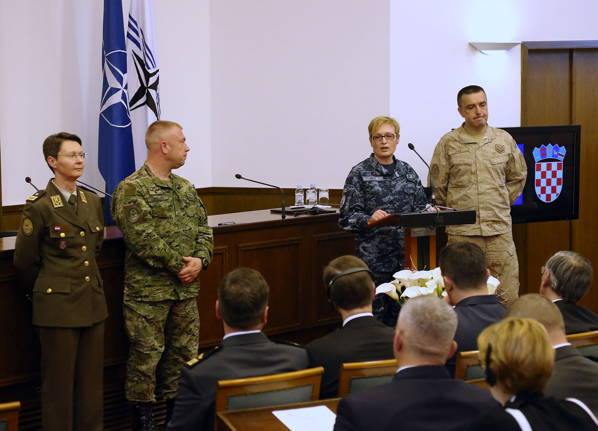 https://www.morh.hr/wp-content/gallery/obiljezena-sedma-obljetnica-ulaska-republike-hrvatske-u-nato/nato_07042016_24.jpg