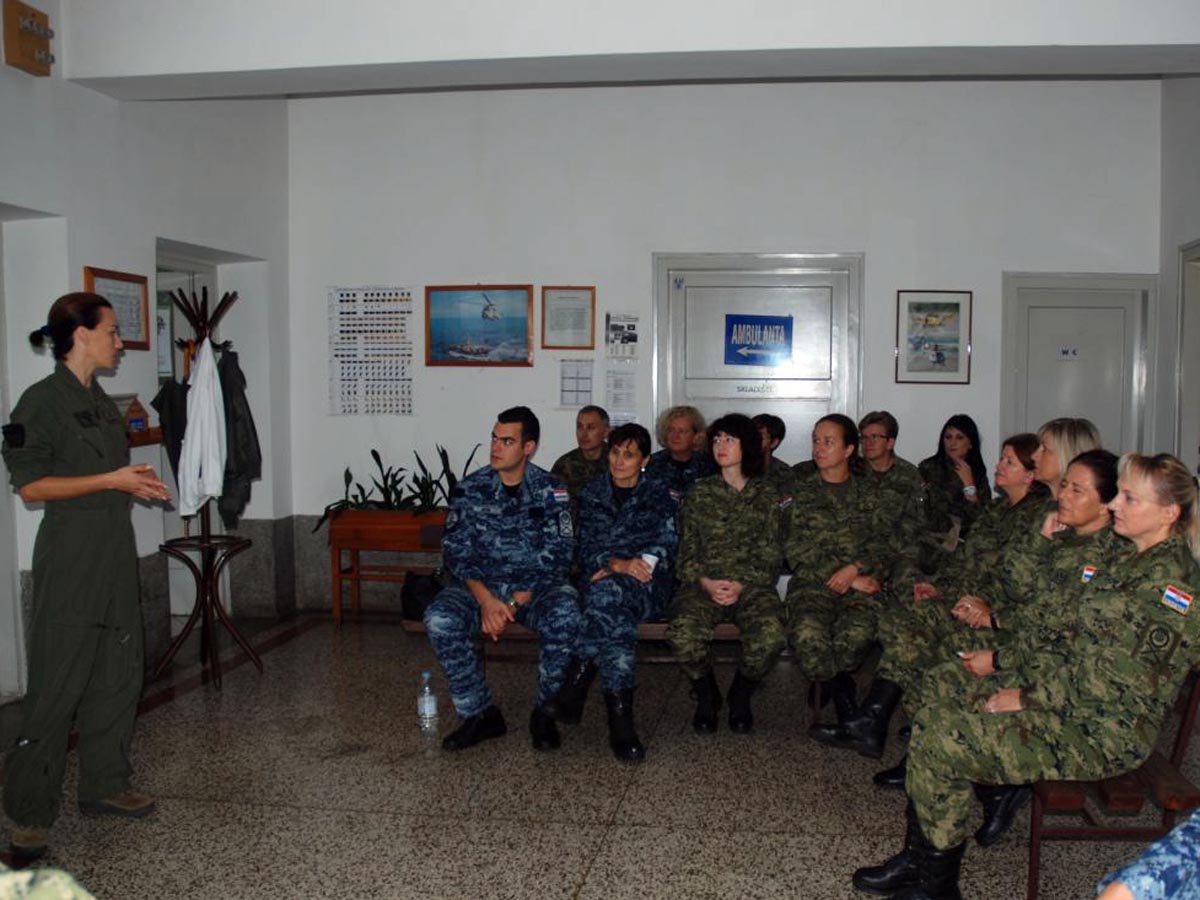 https://www.morh.hr/wp-content/gallery/obuka-timova-za-zracnu-medicinsku-evakuaciju-medevac/zmp_17102014_1.jpg
