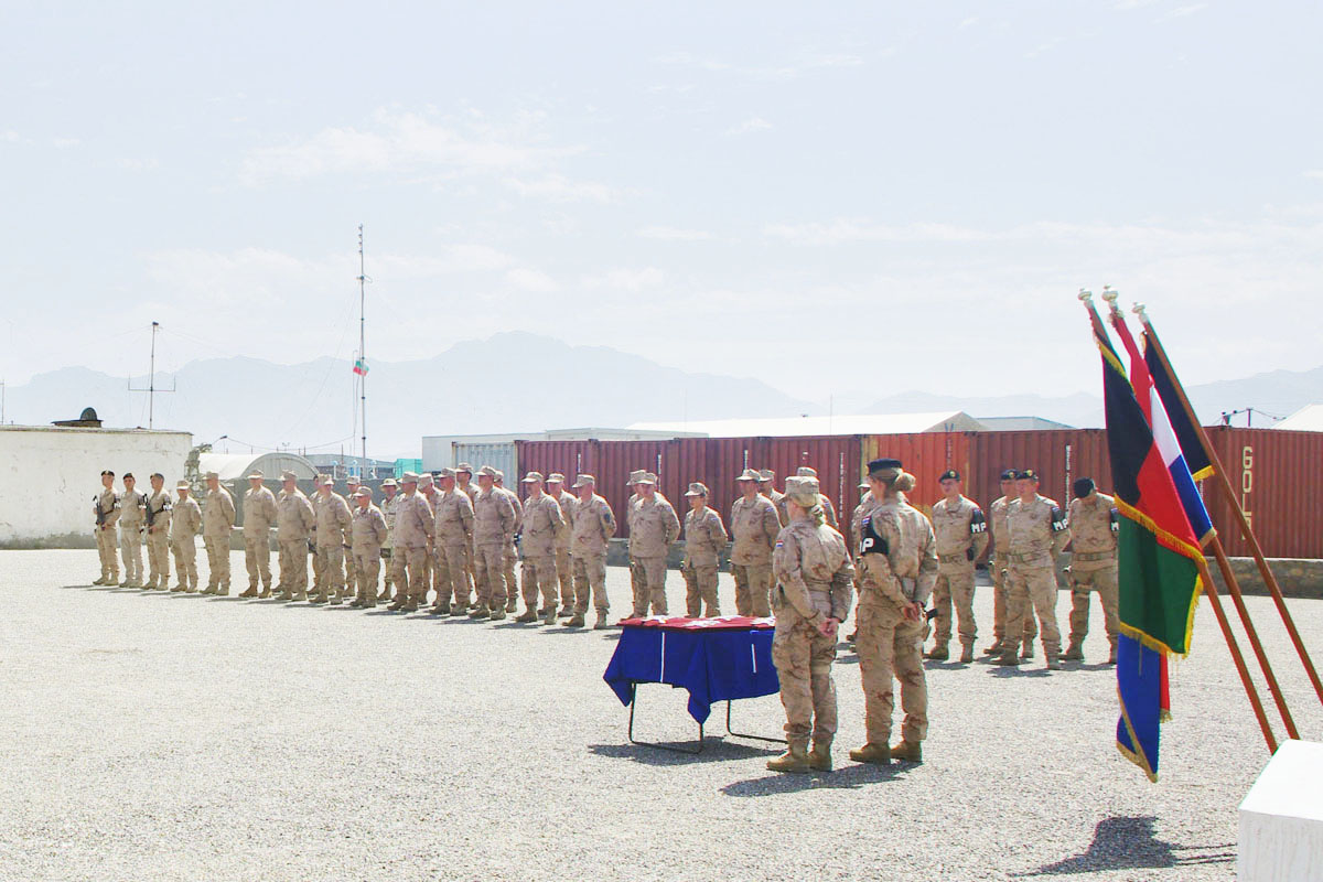 https://www.morh.hr/wp-content/gallery/odrana-primopredaja-izmeu-19-i-20-hrvcon-a-isaf/primopredaja_12092012_5.jpg