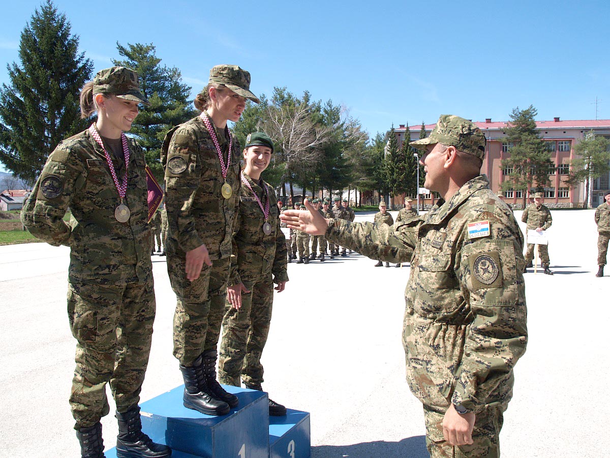 https://www.morh.hr/wp-content/gallery/odrano-14-prvenstvo-pripadnika-oruanih-snaga-republike-hrvatske-u-krosu/kross_osrh_18042013_6.jpg