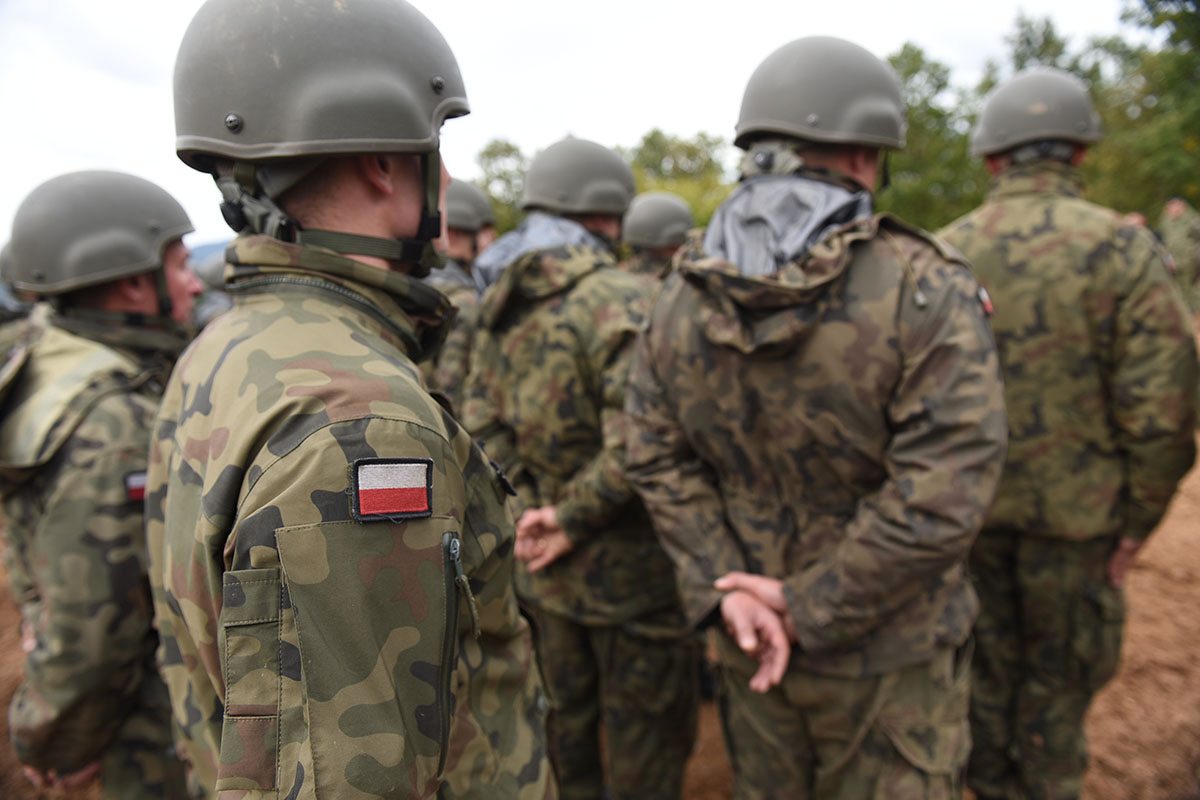 https://www.morh.hr/wp-content/gallery/odrzan-dan-uvazenih-gostiju-na-medunarodnoj-vojnoj-vjezbi-udar-19/udar_19_03102019_19.jpg