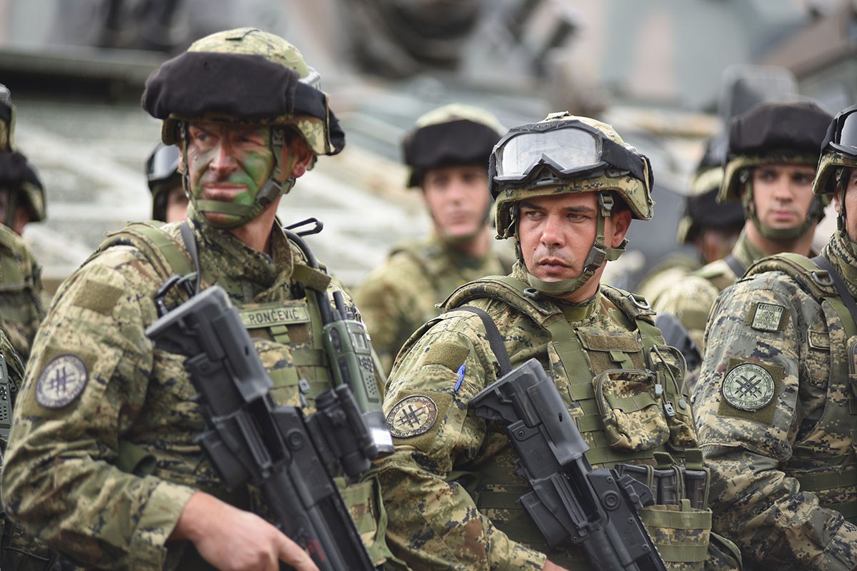https://www.morh.hr/wp-content/gallery/odrzan-dan-uvazenih-gostiju-na-medunarodnoj-vojnoj-vjezbi-udar-19/udar_19_03102019_50.jpg