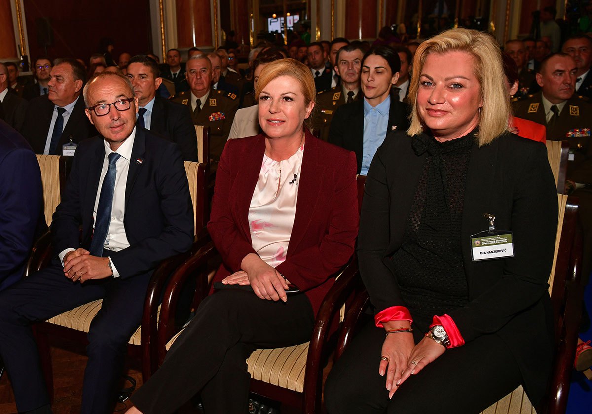 https://www.morh.hr/wp-content/gallery/odrzana-prva-medunarodna-konferencija-o-domovinskoj-sigurnosti-1/medunarodna-konferencija-na-temu-domovinske-sigurnosti_17092019_01.jpg
