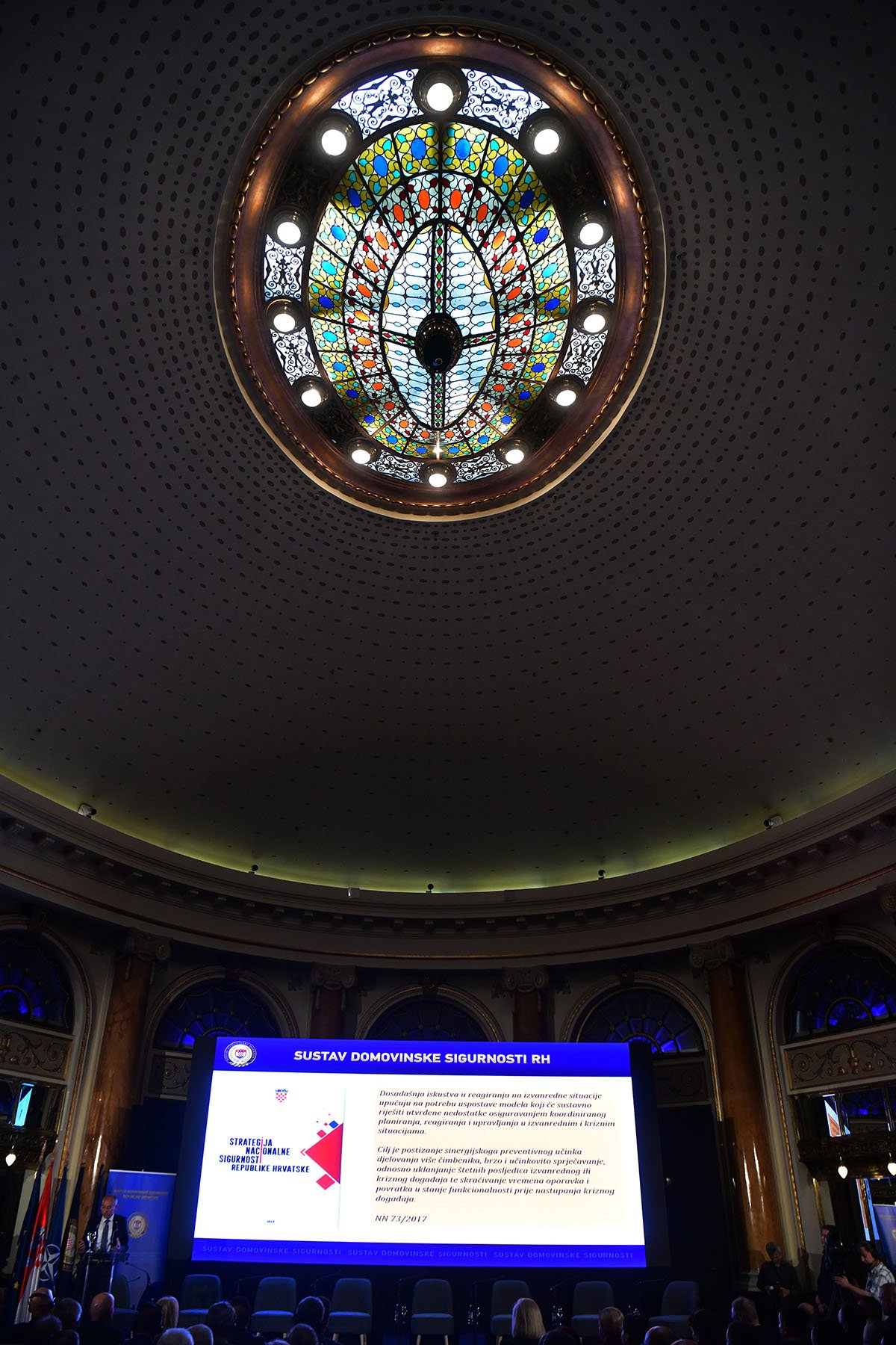 https://www.morh.hr/wp-content/gallery/odrzana-prva-medunarodna-konferencija-o-domovinskoj-sigurnosti-1/medunarodna-konferencija-na-temu-domovinske-sigurnosti_17092019_13.jpg