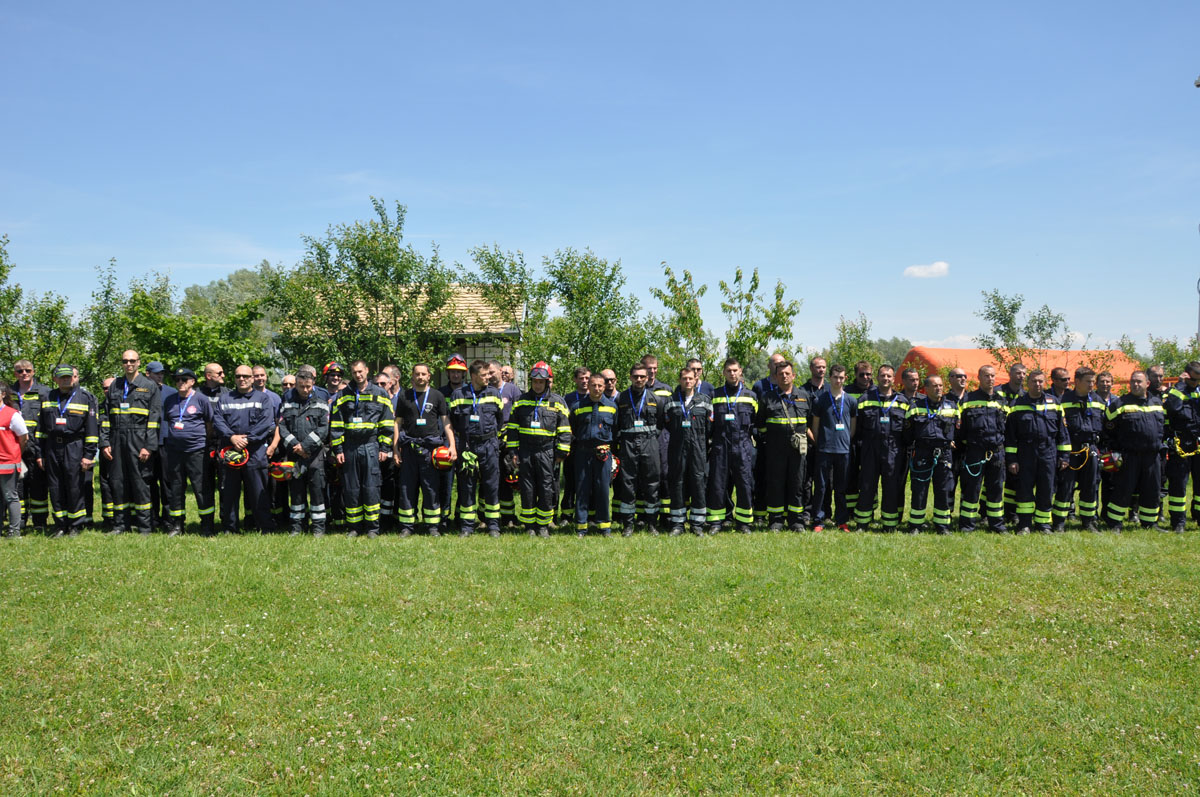 https://www.morh.hr/wp-content/gallery/odrzana-vjezba-kopacki-rit-2017/dsuz_19052017_10.jpg