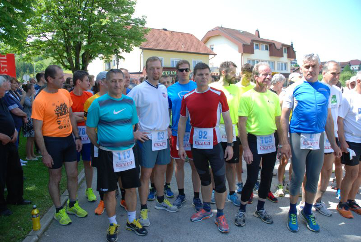 https://www.morh.hr/wp-content/gallery/odrzani-susreti-za-rudija/vrdoljak_0028.jpg