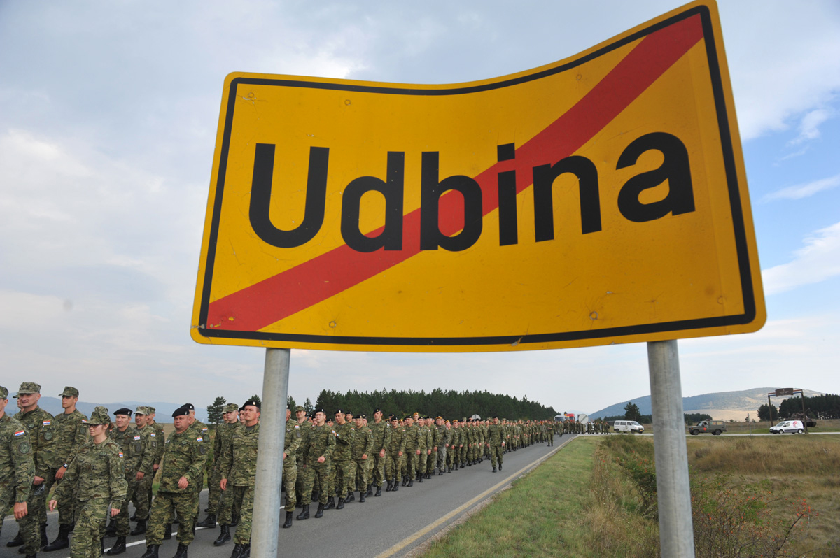 https://www.morh.hr/wp-content/gallery/odrzano-prvo-vojno-hodocasce-hrvatske-kopnene-vojske/udbina_09092016_02.jpg
