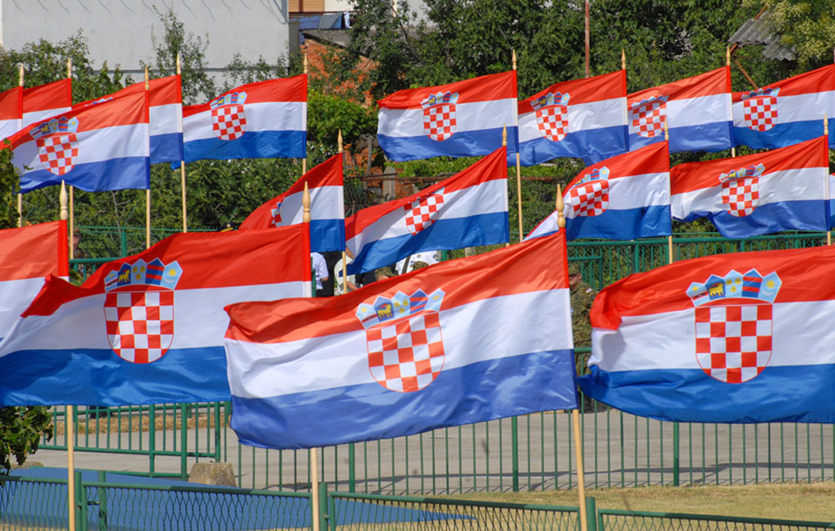 https://www.morh.hr/wp-content/gallery/oluja-2009/oluja_05082009_20.jpg