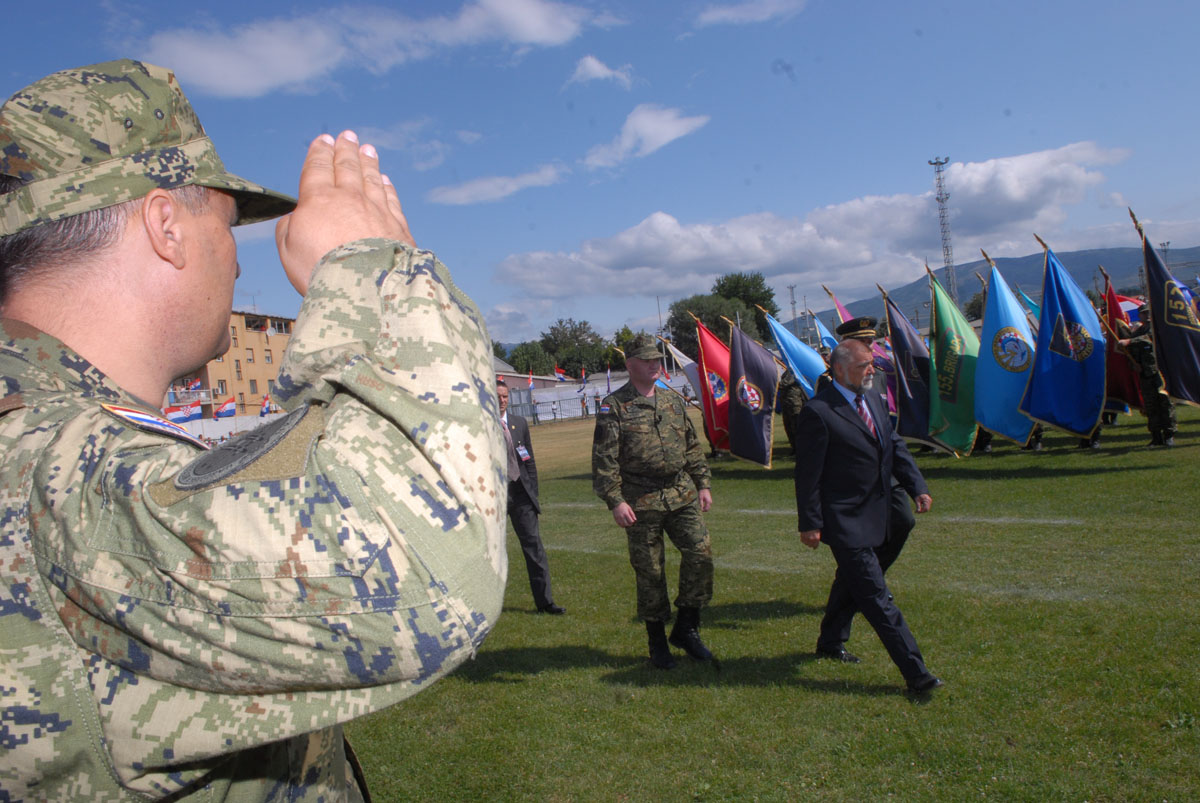 https://www.morh.hr/wp-content/gallery/oluja-2009/oluja_05082009_32.jpg