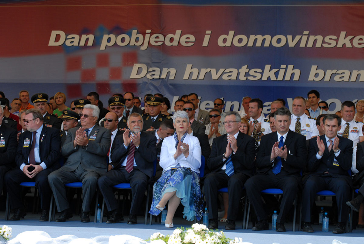 https://www.morh.hr/wp-content/gallery/oluja-2009/oluja_05082009_34.jpg