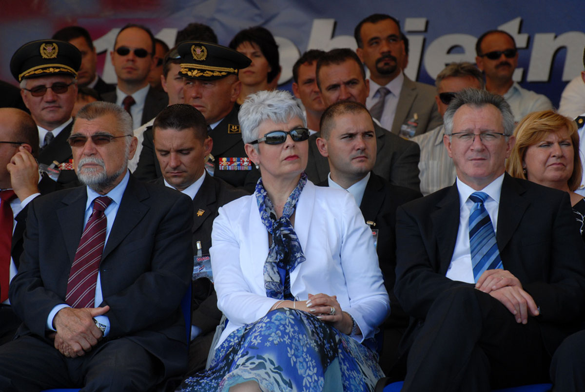 https://www.morh.hr/wp-content/gallery/oluja-2009/oluja_05082009_43.jpg