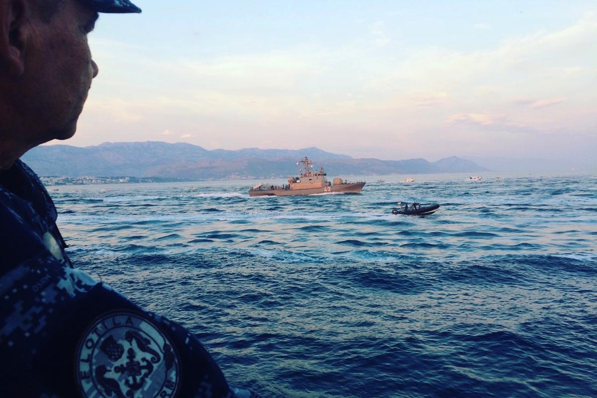 https://www.morh.hr/wp-content/gallery/oprostaj-hrvatske-ratne-mornarice-od-olivera-dragojevica/oliver_31072018_09.jpg