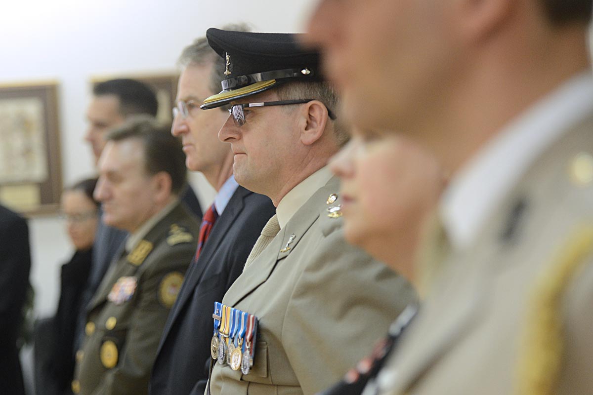https://www.morh.hr/wp-content/gallery/oprostajni-posjet-vojnog-izaslanikavelike-britanije-morh-u/uk_viz_mo_29042014_08.jpg