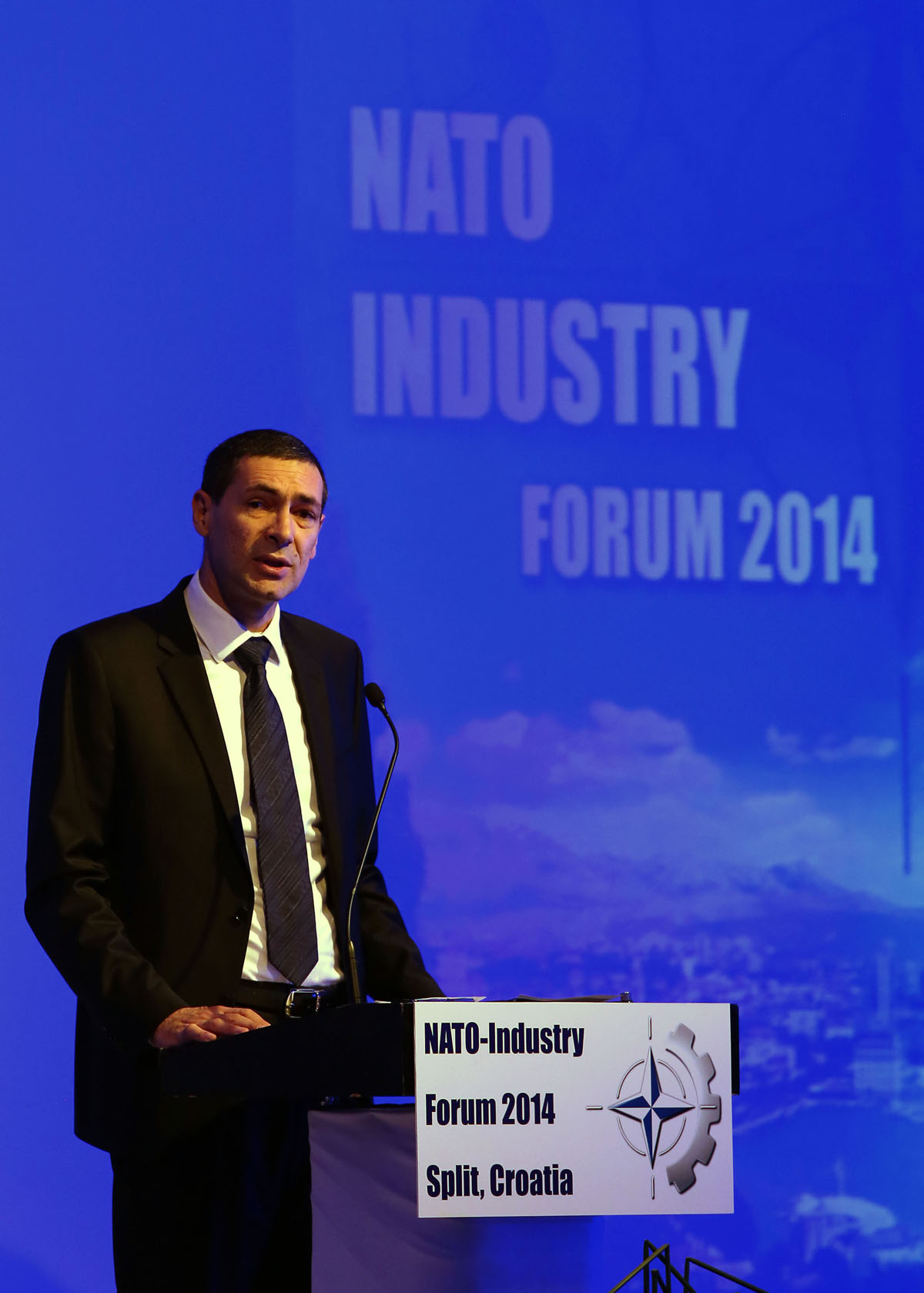 https://www.morh.hr/wp-content/gallery/otvoren-nato-industrijski-forum-u-splitu/nif_st_13112014_01.jpg