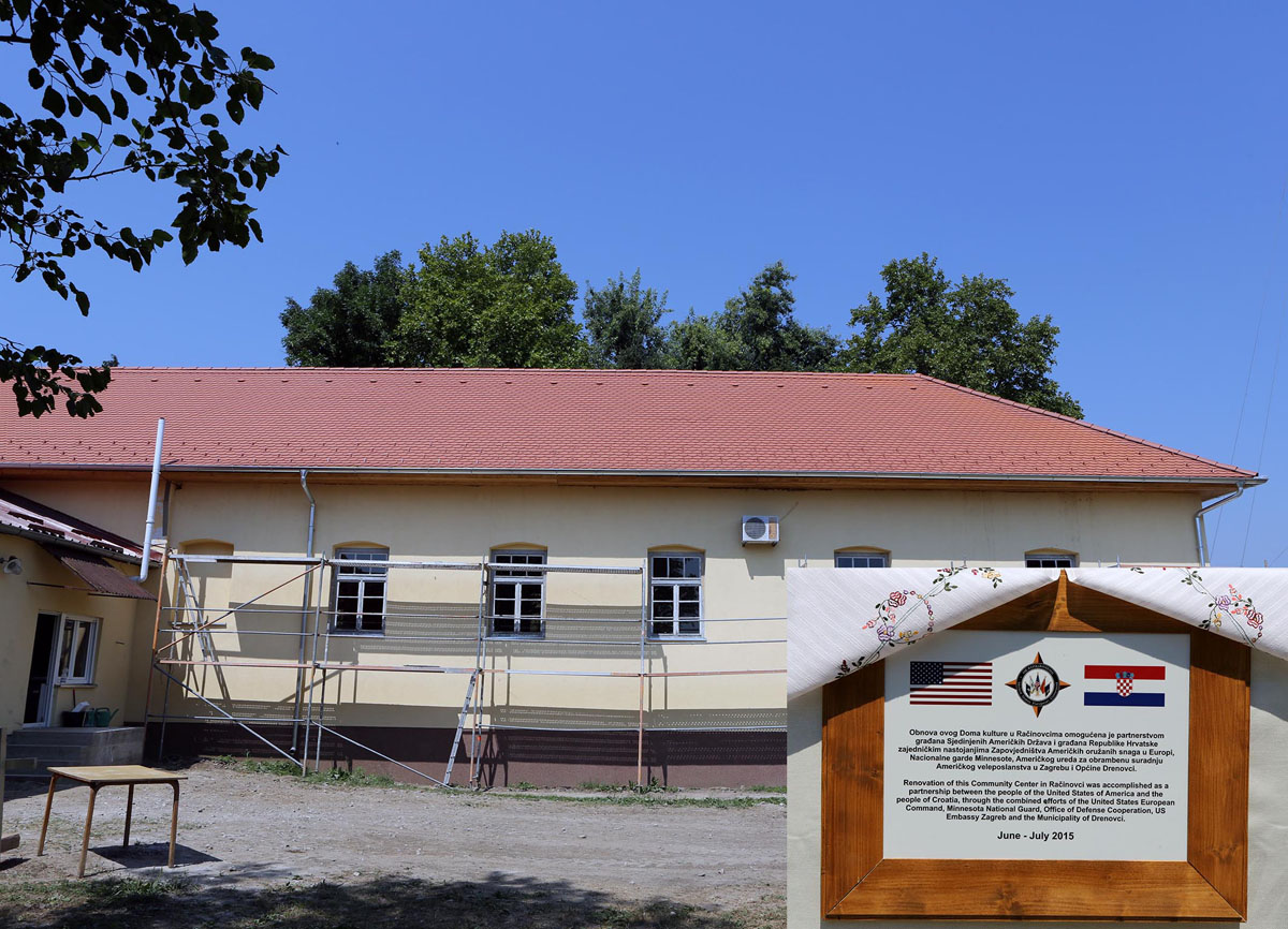 https://www.morh.hr/wp-content/gallery/otvoren-obnovljeni-dom-kulture-u-racinovcima/racinovci_07062015_02.jpg